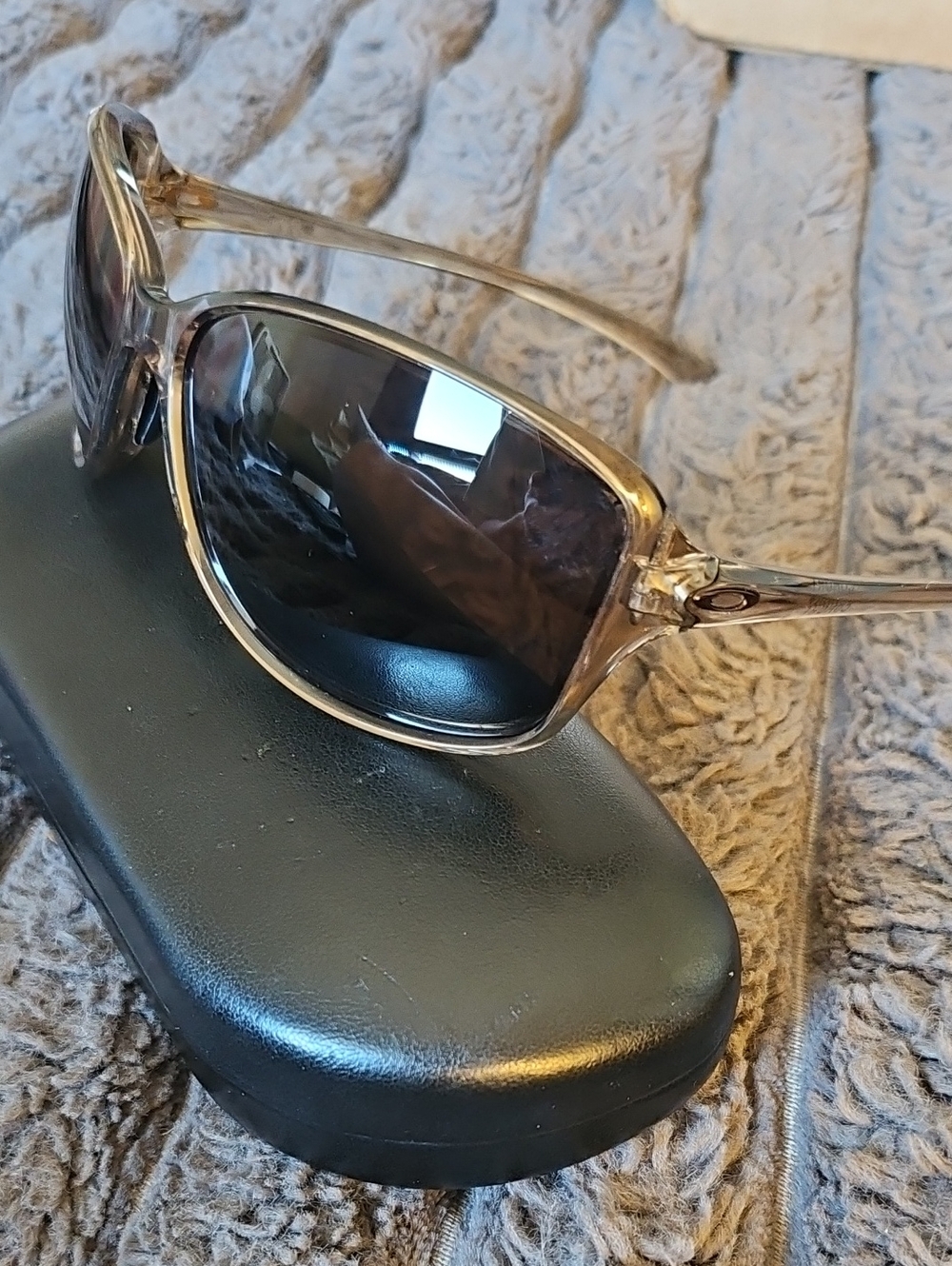 OAKLEY COHORT!! DESIGNER SUNGLASSES NEW DEADSTOCK!